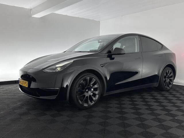 Tesla Model Y Long Range AWD 75 kWh [ 3-Fase ] {SOH-81%} (INCL-BTW) Aut. *PANO | AUTO-PILOT | LEATHER | NAVI-FULLMAP | MATRIX-LED | KEYLESS | CAMERA | DAB+ | HEATED-COMFORTSEATS | PRIVACY-GLASS | TOPVIEW | 20''ALU | TOWBAR*