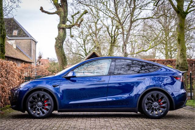 Tesla Model Y Performance AWD 75 kWh Premium Interieur