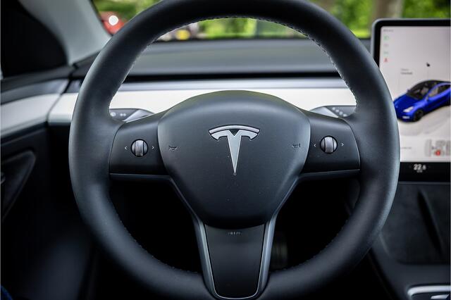 Tesla Model Y Performance AWD 75 kWh Premium Interieur