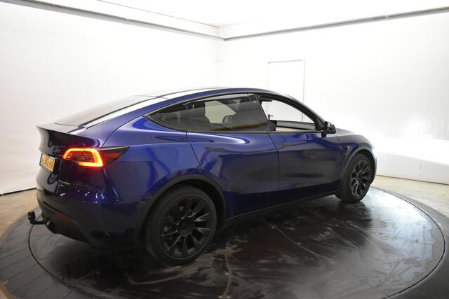Tesla Model Y Long Range AWD 75 kWh 351Pk LPF Accu Trekhaak EL aKlep Pano Leder Camera