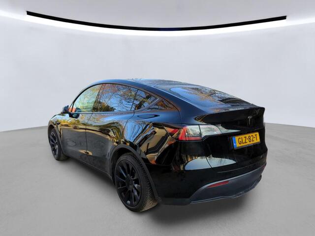 Tesla Model Y Long Range RWD 75 kWh | LMV Zwart 20" Turbine | Leer | Stoelverwarming V+A | Pano | Full Self Driving computer 4, Autopilot, Dodehoek detectie