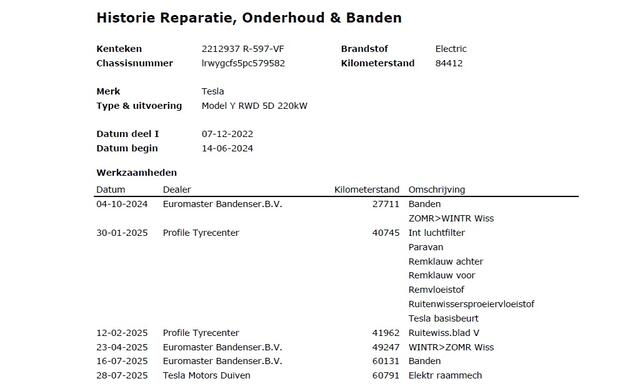 Tesla Model Y RWD SOH 95% Warmtepomp LFP-Accu Leder Lmv Camera's Panoramadak Adap.Cruise Navi Ecc Autopilot Stoel+Stuur+Achterbank Verwarming Elek.Achterklep Dodehoek detector Draadloze telefoonlader Origineel Nederlandse Auto Fabrieksgarantie op Motor en Accu tot 7-12