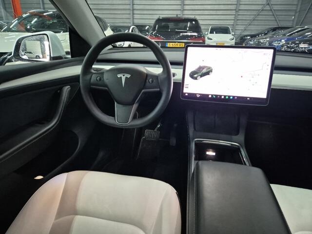 Tesla Model Y Long Range AWD 75 kWh | VERWACHT | Snelladen | Autopilot | Pano | Camera | Memory | Stoel/Stuurverw.