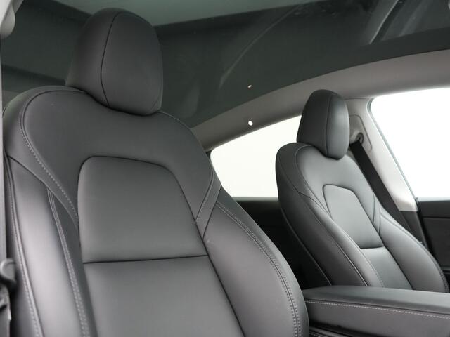 Tesla Model Y Long Range AWD 75 kWh 441pk | Full Self-Driving Capability | Panodak | Adaptive Cruise | Lederen Sportstoelen Memory & Verwarmd | Camera | Navigatie | ANDERE WIELDOPPEN!