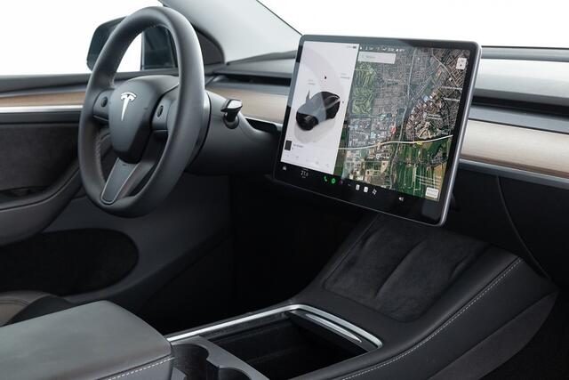 Tesla Model Y RWD 58 kWh | PANORAMADAK | LEDER ? 1e Eigenaar .