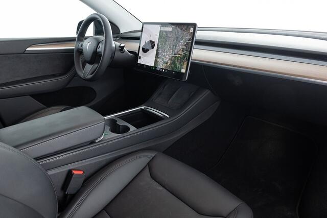 Tesla Model Y RWD 58 kWh | PANORAMADAK | LEDER ? 1e Eigenaar .