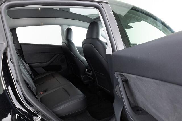 Tesla Model Y RWD 58 kWh | PANORAMADAK | LEDER ? 1e Eigenaar .