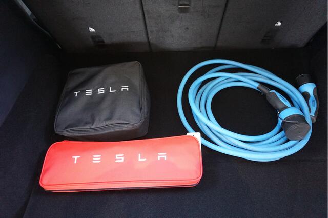 Tesla Model Y Long Range AWD 75kWh SOH 95%