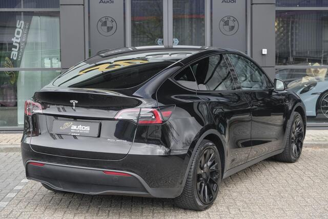 Tesla Model Y RWD 58 kWh Autopilot *BTW* *SOH 93%* 1e eigenaar Black Edition NLauto 20" LMV