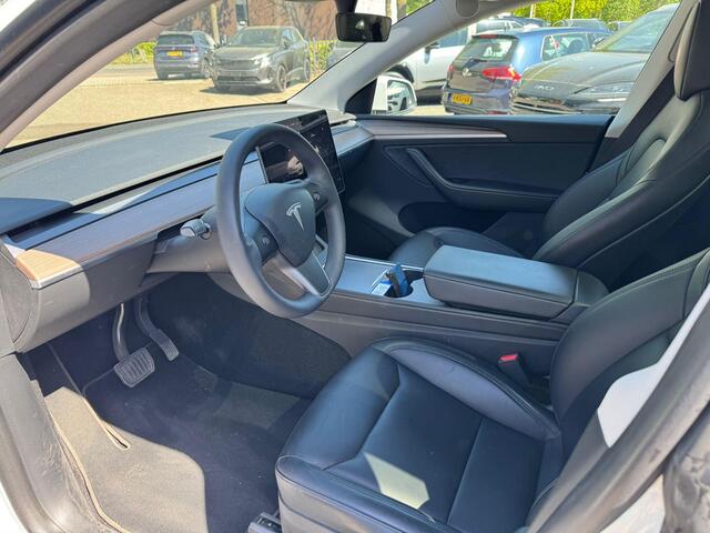 Tesla Model Y Long Range Dual Motor AWD SOH 94% | SUPER NETTE AUTO | fabr garantie Tesla t/m 80.000km/ 2028