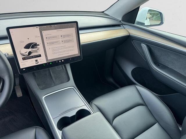 Tesla Model Y RWD 58 kWh SOH 95%, 455km Range, Warmtepomp, Full Self Driving Fase 3