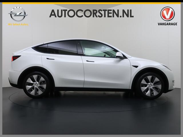 Tesla Model Y Long Range AWD 75kWh SOH 94% Warmtepomp AI-Computer Traffic Aware Adap.Cruise Leder Panoramadak Navi Ecc Camera Stoel+Stuurverwarming Privacy Glas Lmv Elek.Achterklep Led Elek.Stoelen+Memory 4WD Fabrieksgarantie tot 15-02-2027 - Garantie op de Accu+Motor
