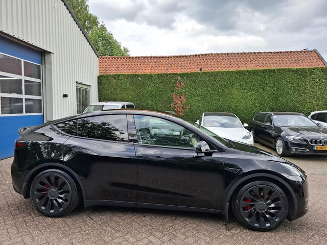 Tesla Model Y Performance AWD 75 kWh TREKHAAK 462pk