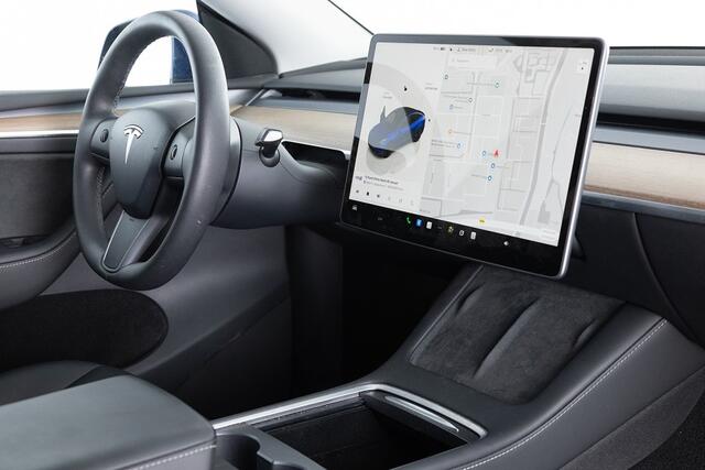 Tesla Model Y Long Range AWD 75 kWh *SOH 94%* LEDER | PANORAMADAK .