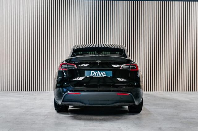 Tesla Model Y Long Range AWD 75kWh | 15 stuks beschikbaar