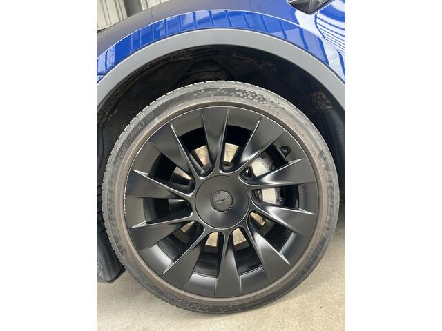 Tesla Model Y Long Range AWD 75 kWh