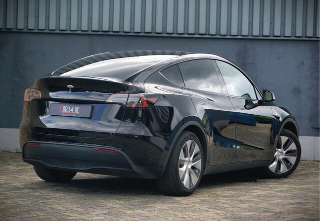 Tesla Model Y Long Range RWD 75 kWh Autopilot/Panoramdak
