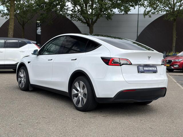 Tesla Model Y Long Range AWD 75 kWh SOH 95% | VAN: 39.900,- VOOR: 37.770,- UW WKVOORDEEL: 2.130,-| TESLA FABRIEKSGARANTIE TOT 2027 | FABRIEKSGARANTIE OP ACCU & AANDRIJFLIJN TOT 2032 OF 192.000 KM| BTW VERREKENBAAR