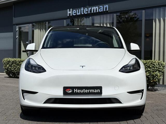 Tesla Model Y Performance AWD/ Panodak/ Autopilot