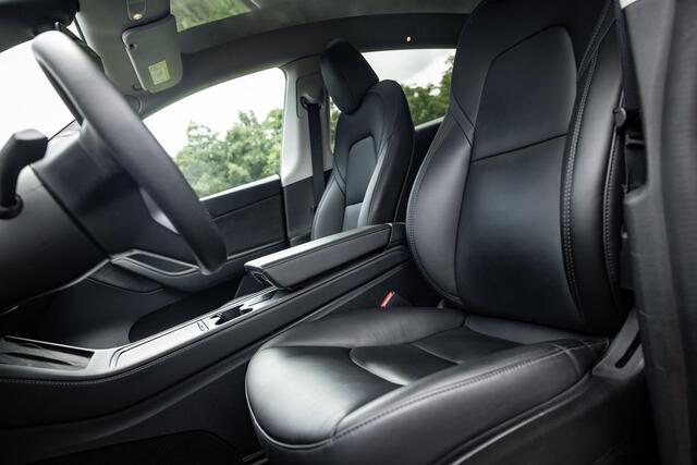 Tesla Model Y Long Range 75kWh Performance Dual AWD trekhaak