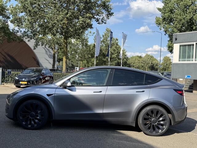 Tesla Model Y Long Range AWD 75 kWh SOH 94%| QUICKSILVER!| TESLA FABRIEKSGARANTIE TOT 04-2028/ 80.000KM | FABRIEKSGARANTIE OP ACCU & AANDRIJFLIJN TOT 2032 OF 192.000 KM | BTW VERREKENBAAR