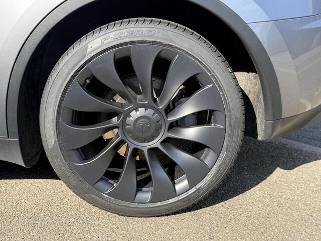 Tesla Model Y Long Range AWD 75 kWh SOH 94%| QUICKSILVER!| TESLA FABRIEKSGARANTIE TOT 04-2028/ 80.000KM | FABRIEKSGARANTIE OP ACCU & AANDRIJFLIJN TOT 2032 OF 192.000 KM | BTW VERREKENBAAR