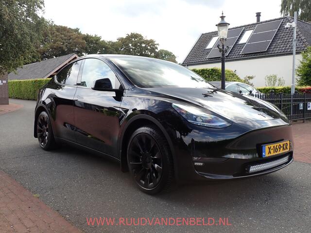 Tesla Model Y Long Range AWD 75kWh 20-INCH / TREKHAAK