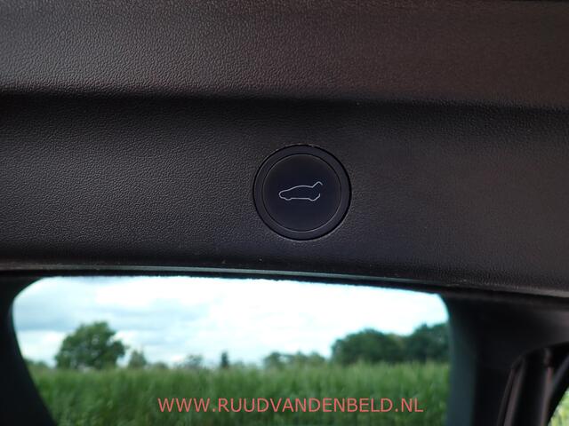 Tesla Model Y Long Range AWD 75kWh 20-INCH / TREKHAAK