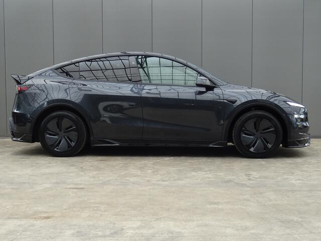 Tesla Model Y Premium Long Range RWD 78.1 kWh * EYE-CATCHER !!