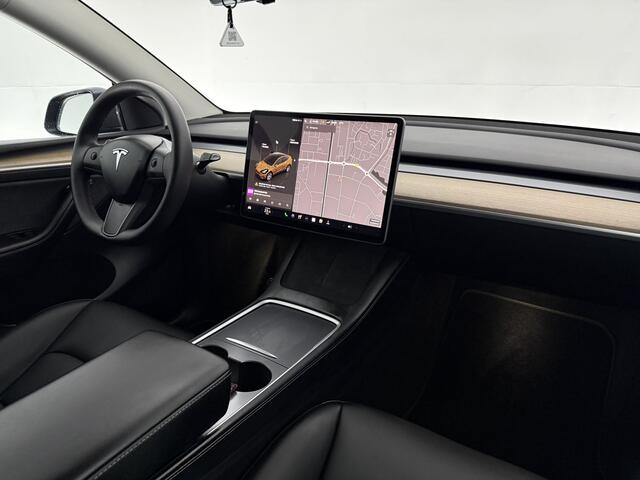 Tesla Model Y Long Range AWD 75 kWh | Snelladen | SOH 90% | Autopilot | 360° | Pano | Carplay