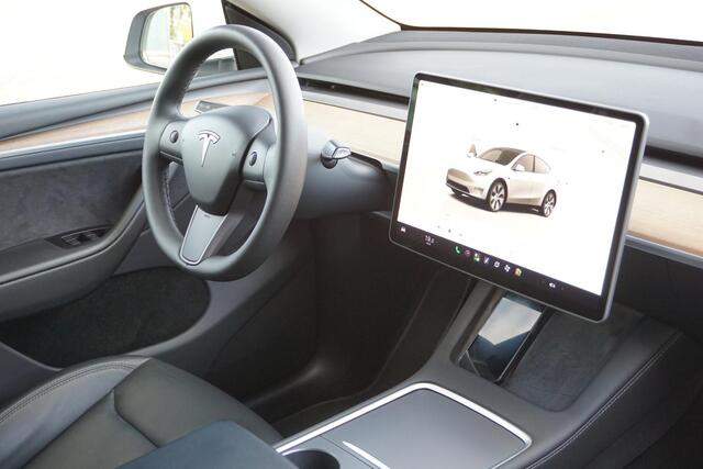 Tesla Model Y Long Range AWD 75 kWh | Soh 94%