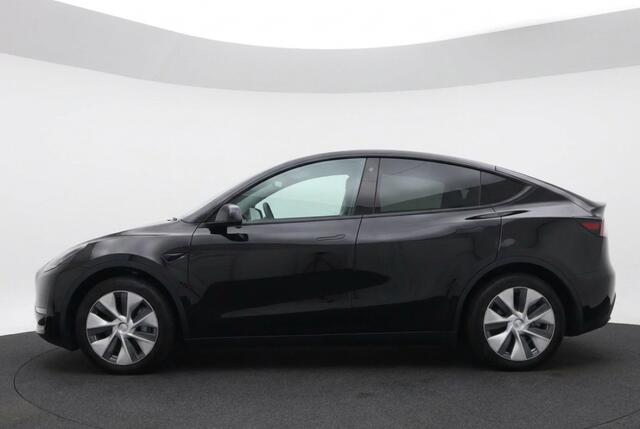 Tesla Model Y Long Range AWD 75kWh Full Self Driving l Warmtepomp l Trekhaak afneembaar