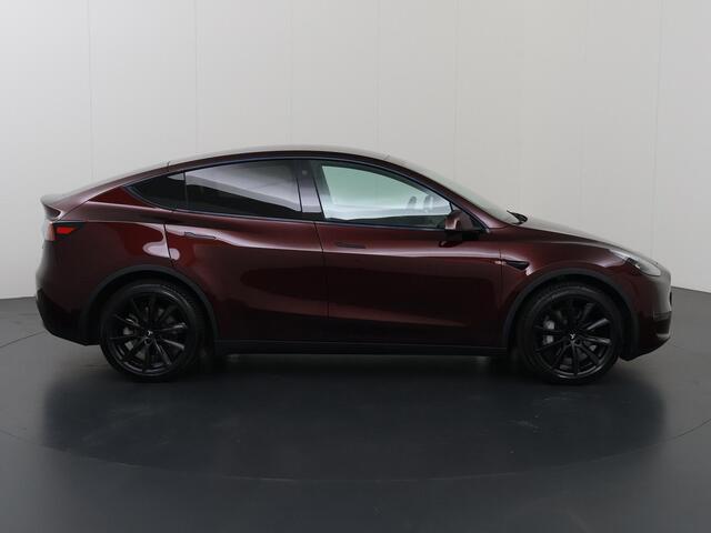 Tesla Model Y Long Range AWD 75 kWh | SOH 94% | Panoramadak | Lederen Bekleding | Camera | Adaptieve Cruise Control | Stoelverwarming |