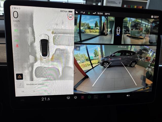 Tesla Model Y RWD 58 kWh / BTW Auto / FSD Full Self Driving / PANO / 360 Graden Camera / Stoel & Achterbankverwarming /