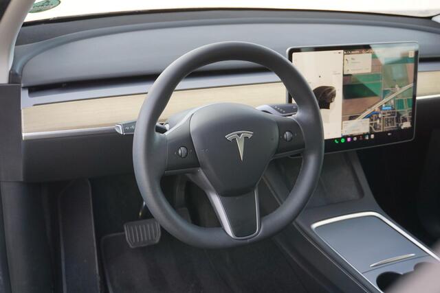 Tesla Model Y Long Range AWD 75 kWh