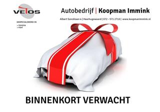 toyota-auris-1.8-hybrid-dynamic