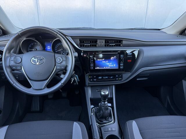 Toyota AURIS 1.2T Aspiration Trekhaak/Climate/Camera.