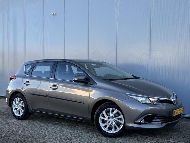 Toyota AURIS 1.2T Aspiration Trekhaak/Climate/Camera.