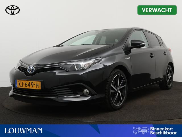 Toyota AURIS 1.8 Hybrid Dynamic Ultimate | Navigatie | Parkeersensoren | Camera | Stoelverwarming |