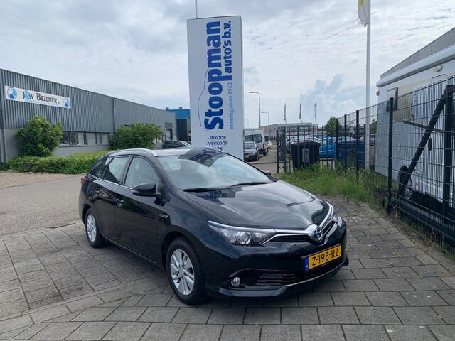 Toyota AURIS 1.8 Hybrid Touring Sports Business Plus