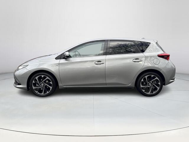 Toyota AURIS 1.8 Hybrid Dynamic | 06-10141018 Voor meer informatie