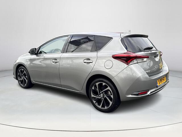 Toyota AURIS 1.8 Hybrid Dynamic | 06-10141018 Voor meer informatie
