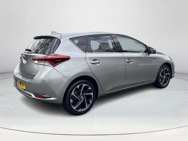 Toyota AURIS 1.8 Hybrid Dynamic | 06-10141018 Voor meer informatie