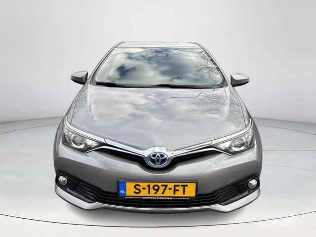 Toyota AURIS 1.8 Hybrid Dynamic | 06-10141018 Voor meer informatie