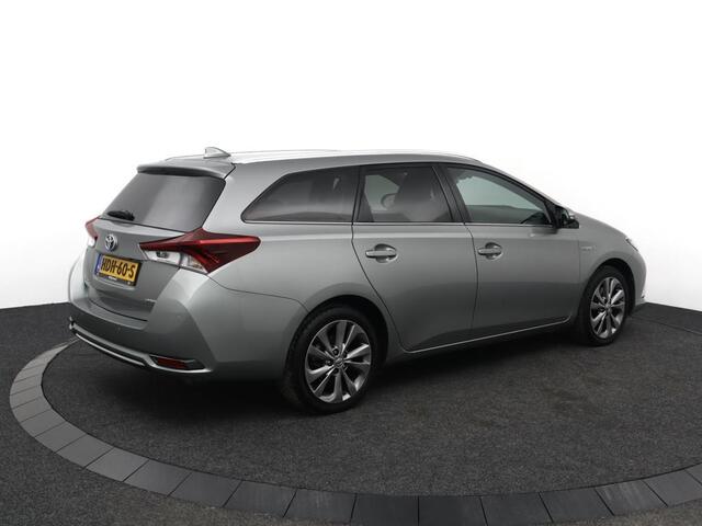 Toyota AURIS Touring Sports 1.8 Hybrid Dynamic | Climate control | Stoelverwarming | Keyless | Cruisecontrol |