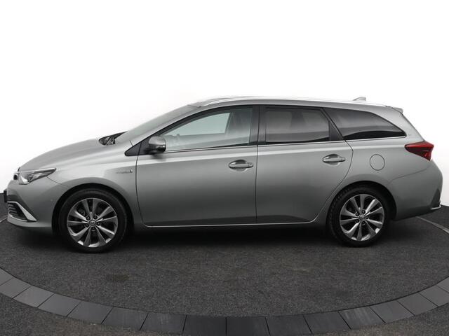 Toyota AURIS Touring Sports 1.8 Hybrid Dynamic | Climate control | Stoelverwarming | Keyless | Cruisecontrol |