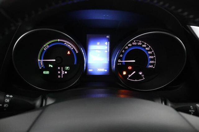Toyota AURIS Touring Sports 1.8 Hybrid Dynamic | Climate control | Stoelverwarming | Keyless | Cruisecontrol |