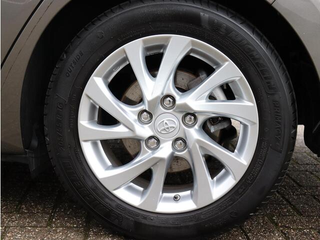 Toyota AURIS Touring Sports 1.8 Hybrid Executive, Parkeersensoren