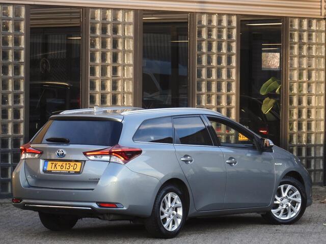 Toyota AURIS TS HYBRID EXECUTIVE/ KEYLESS/ PDC V+A/ DAKDRAGERSET