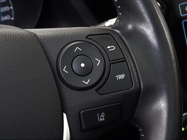 Toyota AURIS TS HYBRID EXECUTIVE/ KEYLESS/ PDC V+A/ DAKDRAGERSET